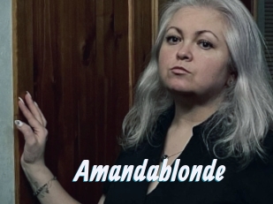 Amandablonde