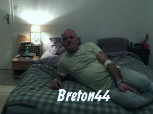 Breton44