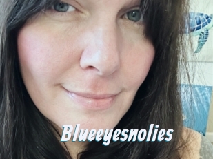 Blueeyesnolies