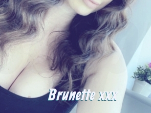 Brunette_xxx