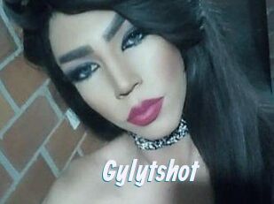 Gyly_ts_hot