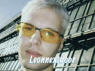 Leonnextdoor