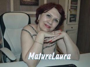 MatureLaura