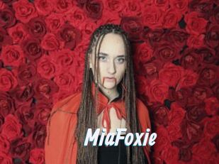 MiaFoxie