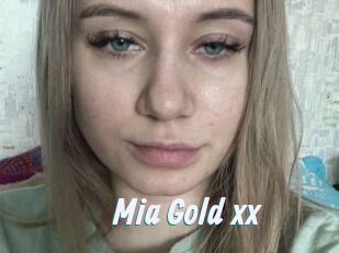 Mia_Gold_xx