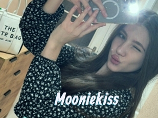 Mooniekiss