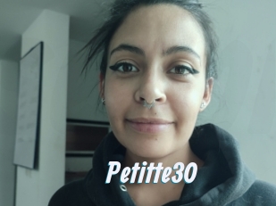 Petitte30