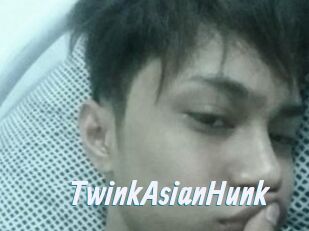 TwinkAsianHunk